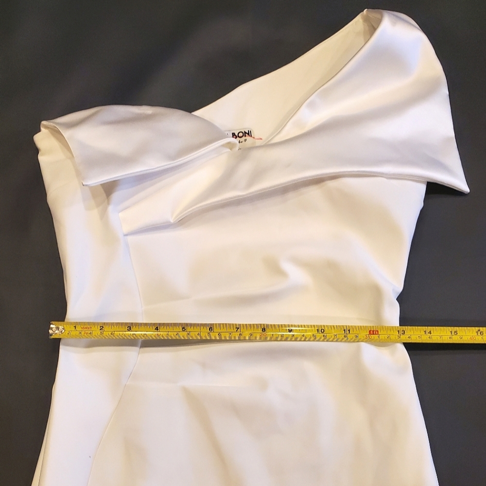 NWT$1,090 Chiara Boni Xenia White Asymmetric Column Gown Dress Sz 8 (44) - Picture 10 of 16